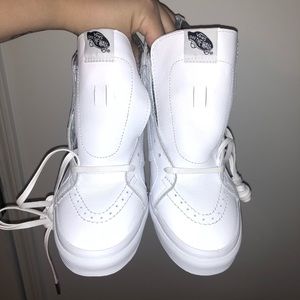 Brand new white high top vans. 💖